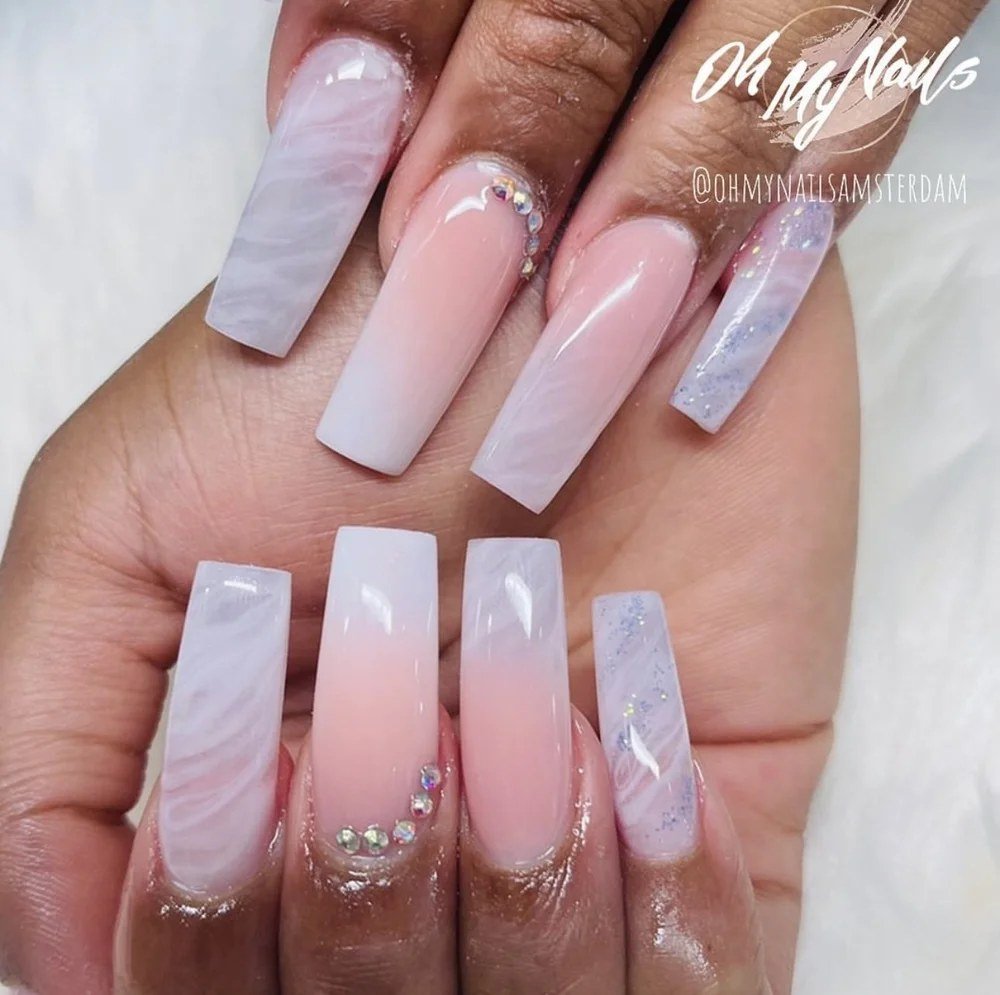 Marmer nude pink coffin nagels